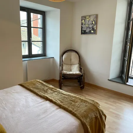 Maison Cote Halle L'artiste 생플루르