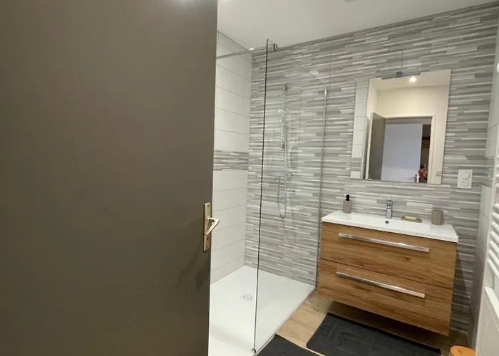 Maison Cote Halle L'artiste Сен-Флур